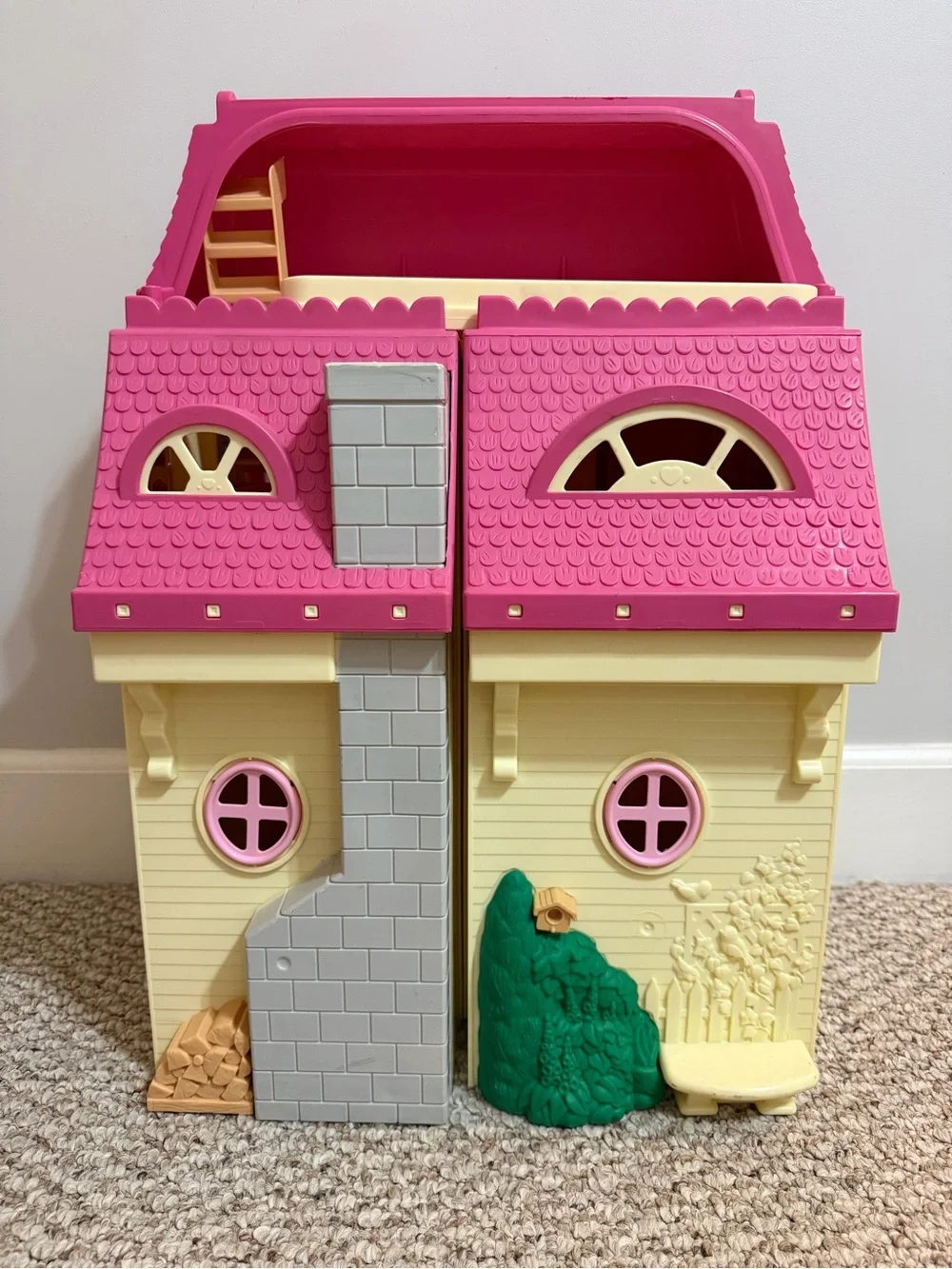 Vintage Fisher-Price Loving Family Grand Dollhouse 1997